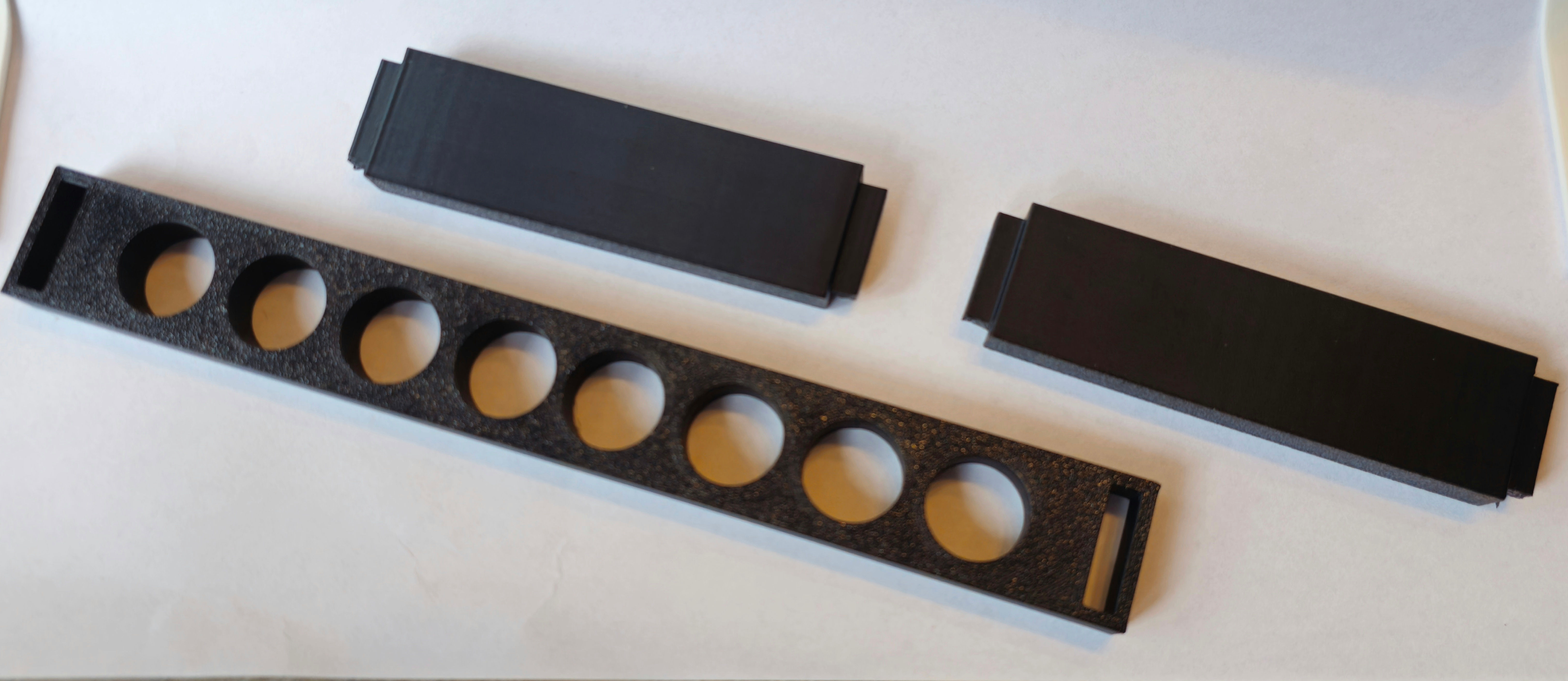 Clipper Lighter Stand – 8-Slot Expansion