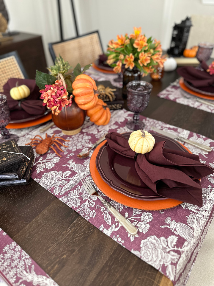 Exquisite, high-quality table runner that adds a refined and decorative accent to any dining or buffet table.
