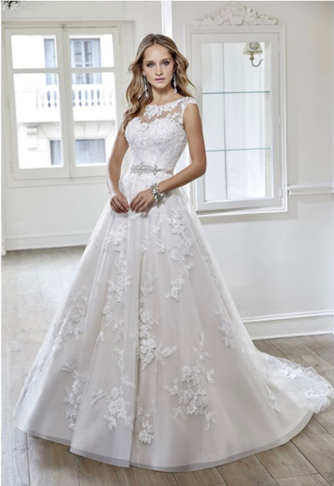 wedding dress, bridal gown, east midlands, nottinghamshire, wedding shops near me, bride, bride to be, veni infantino