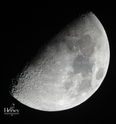 Luna IV - Waxing Gibbous - 56.9% Illuminated