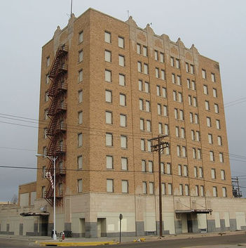 Hotel Clovis (1 Jan 10)_9571967592_l
