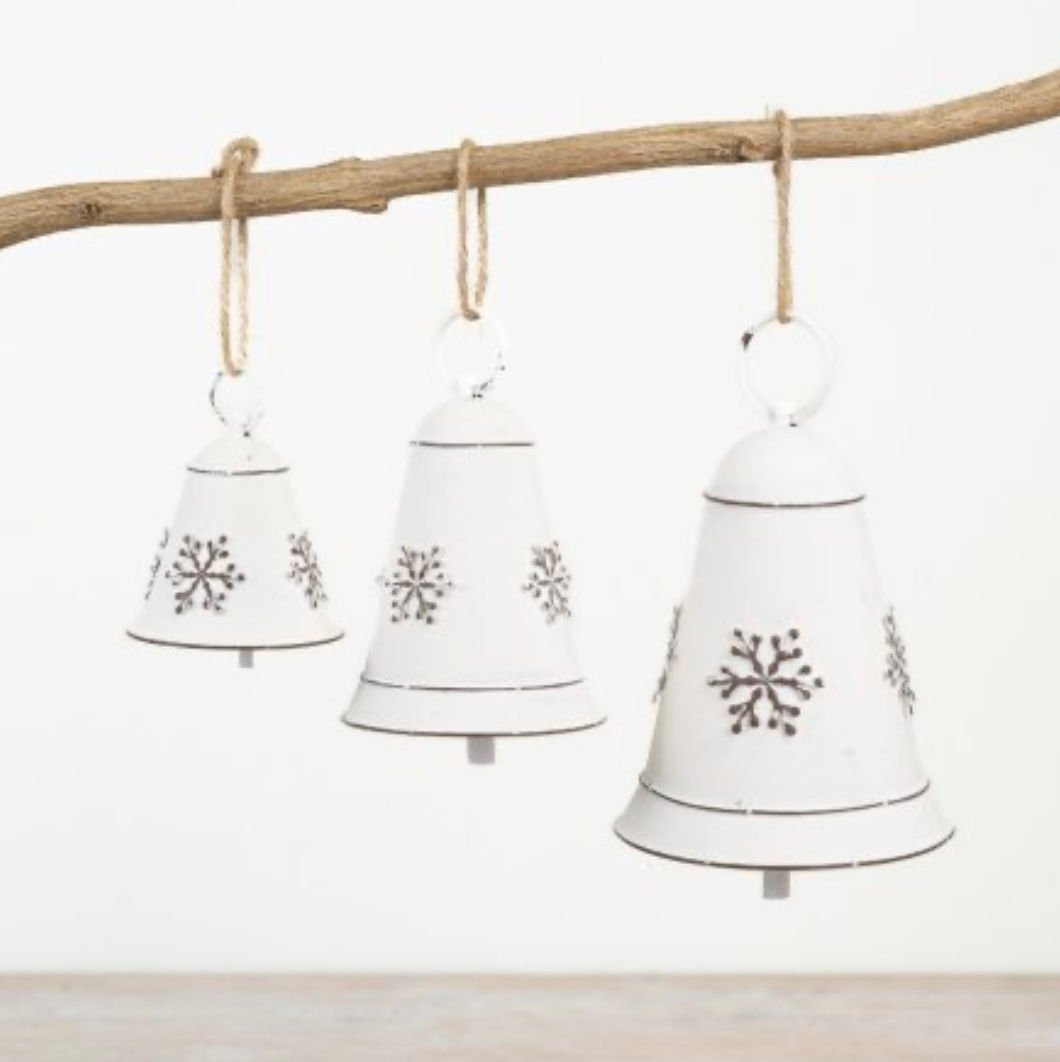 White Metal Snowflake Bells 