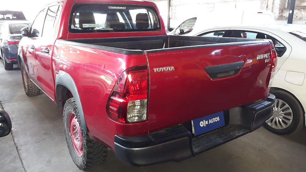 Miniatura: Toyota Hilux Dx 2.4  4X4 año 2018