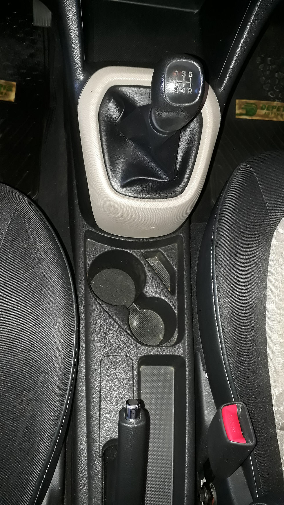 Miniatura: Hyundai Grand I-10 1.2 año 2020