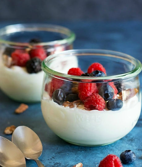 Yogurt-and-berries-side-view.jpg
