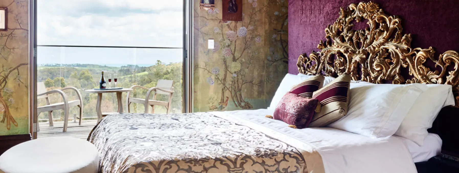 Chinoiserie Suite