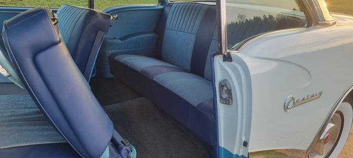 Buick Baujahr 1955
OLDTIMER MIETEN