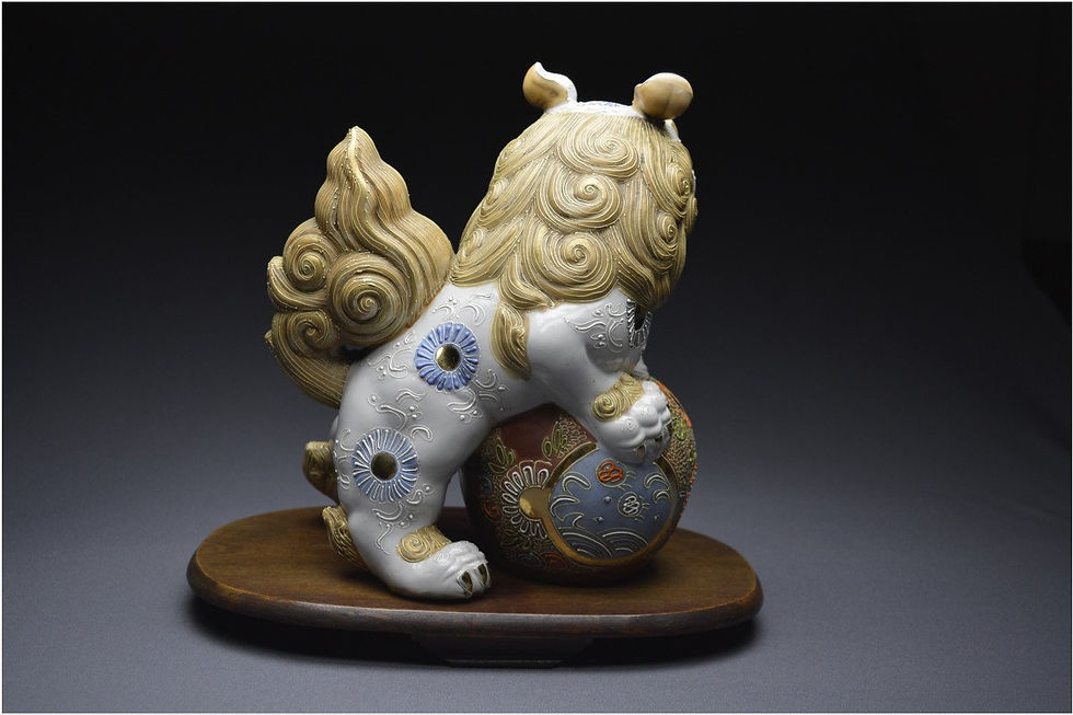 Miniaturbild: Pair of Japanese Buddhist, Meiji Period Foo-Dogs from the Satsuma Kilns, 19th C.