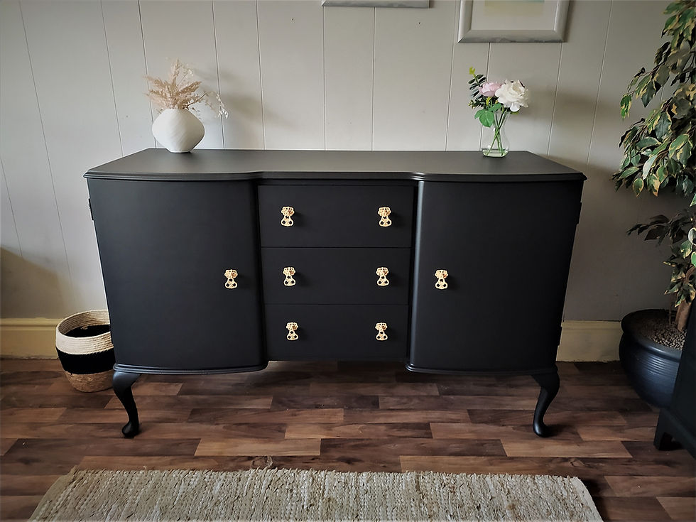 Thumbnail: Sideboard, McIntosh cabriole legs