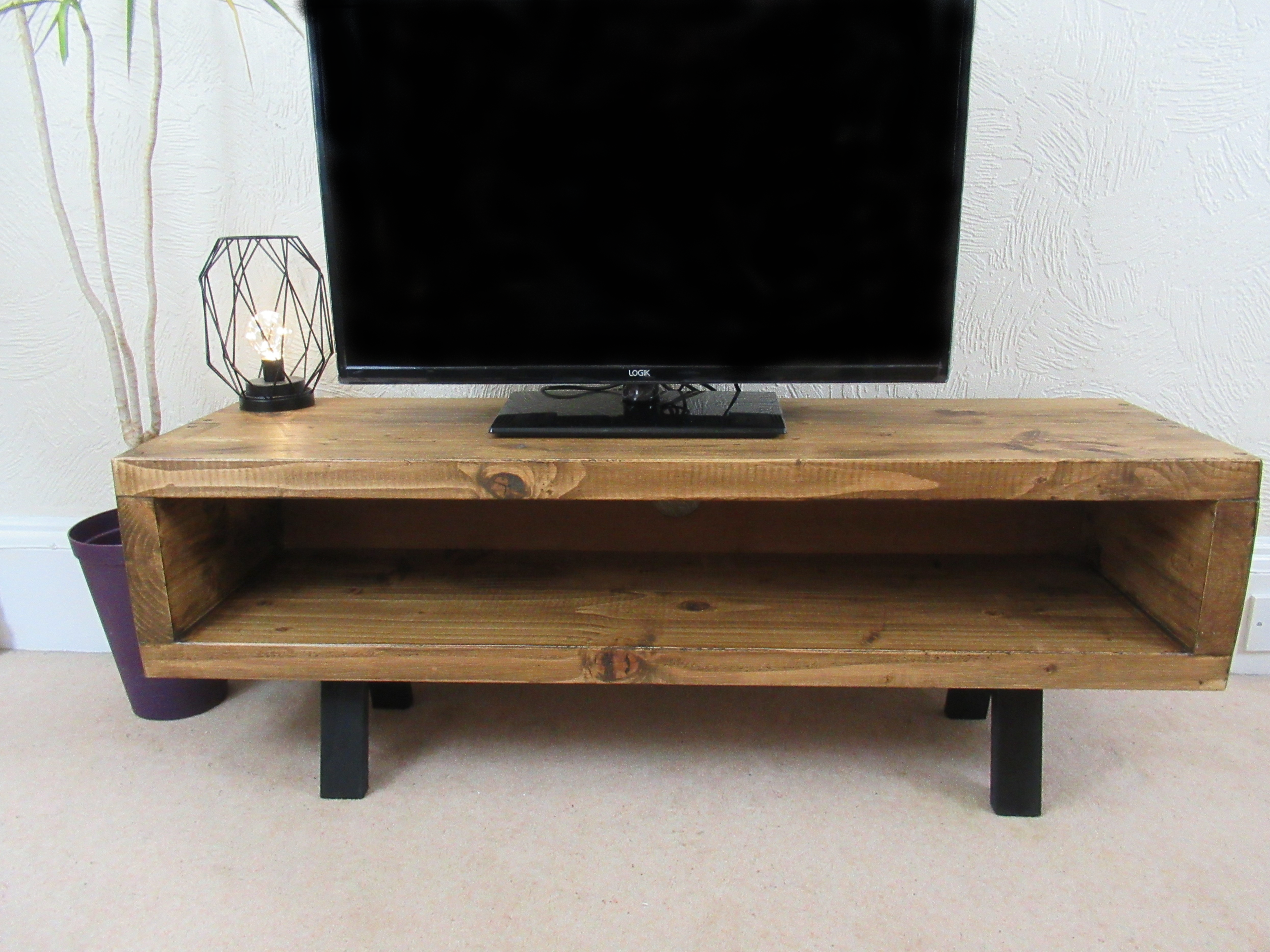 570 Tv Stand Enclosed Back With Cable Tidy Large Sizes Up To 65 Inch Tv S Redcottage