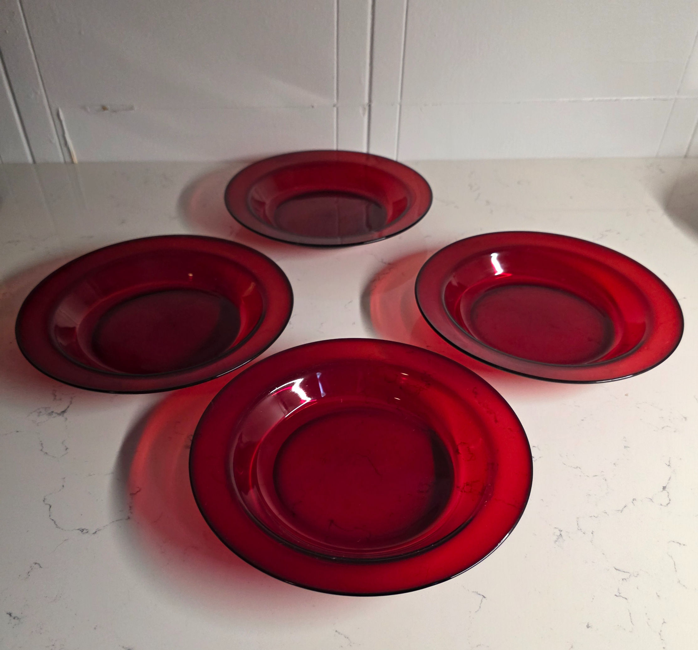 Anchor Hocking Ruby Red Glass 8.5" Deep Dish Plate (4)– Vintage Mid-Century