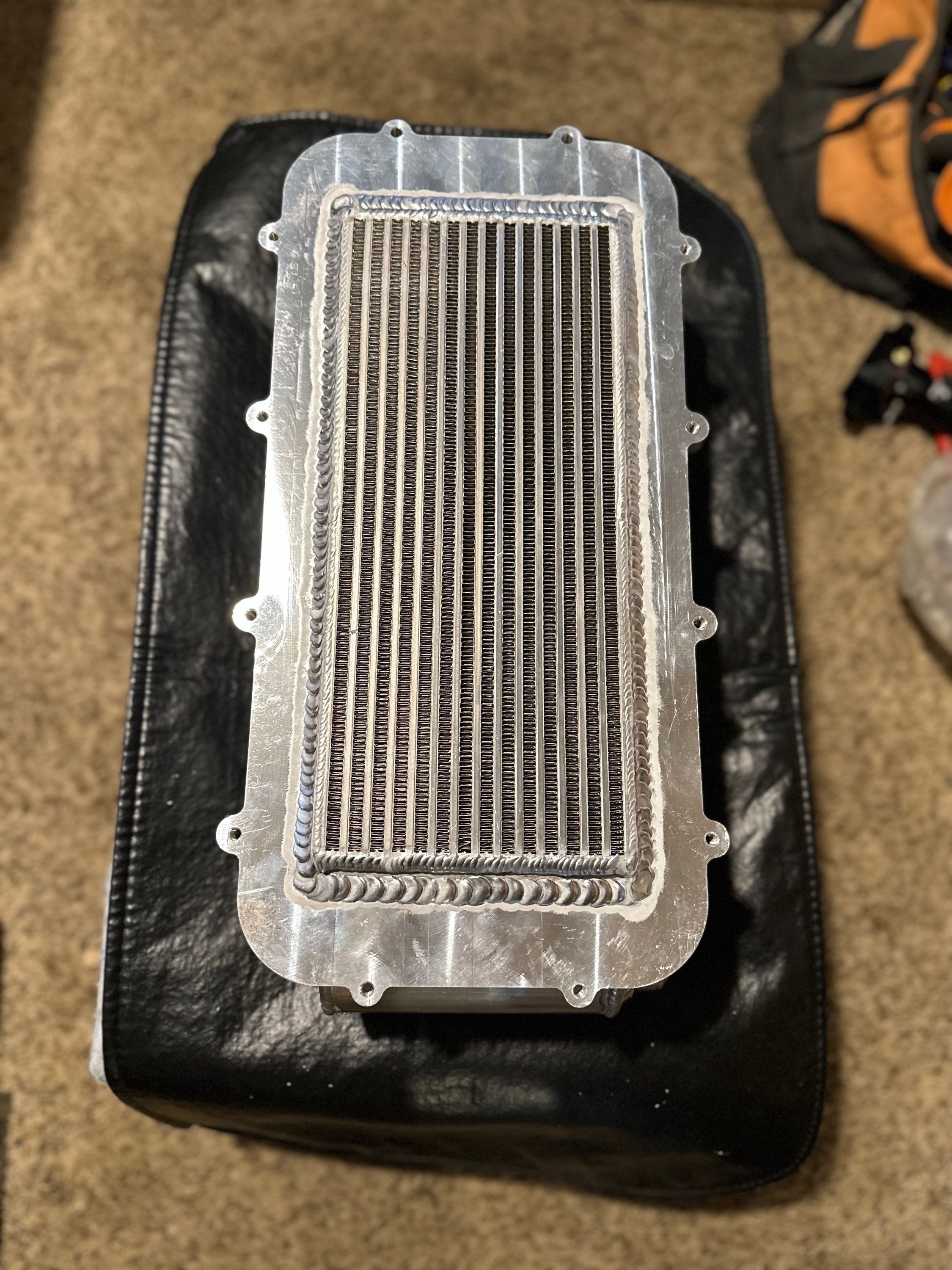 Air to water intercooler 6"
