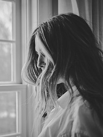 danielle-macinnes-9Qu8rZxwz_g-unsplash.jpg