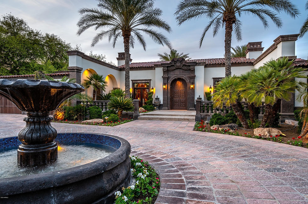 Buit in 2006 - 5 bedroom | 7 bath - 10,575 sqft