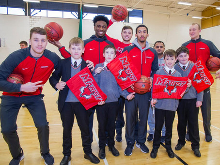 Marist College Red Foxes Visit De La Salle