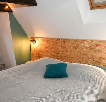 Charaktervolles Ferienhaus im Elsass mit geräumigen Zimmern und Blick auf die Altstadt.