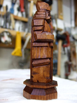 rekonstruierte Schachfigur (Seite)