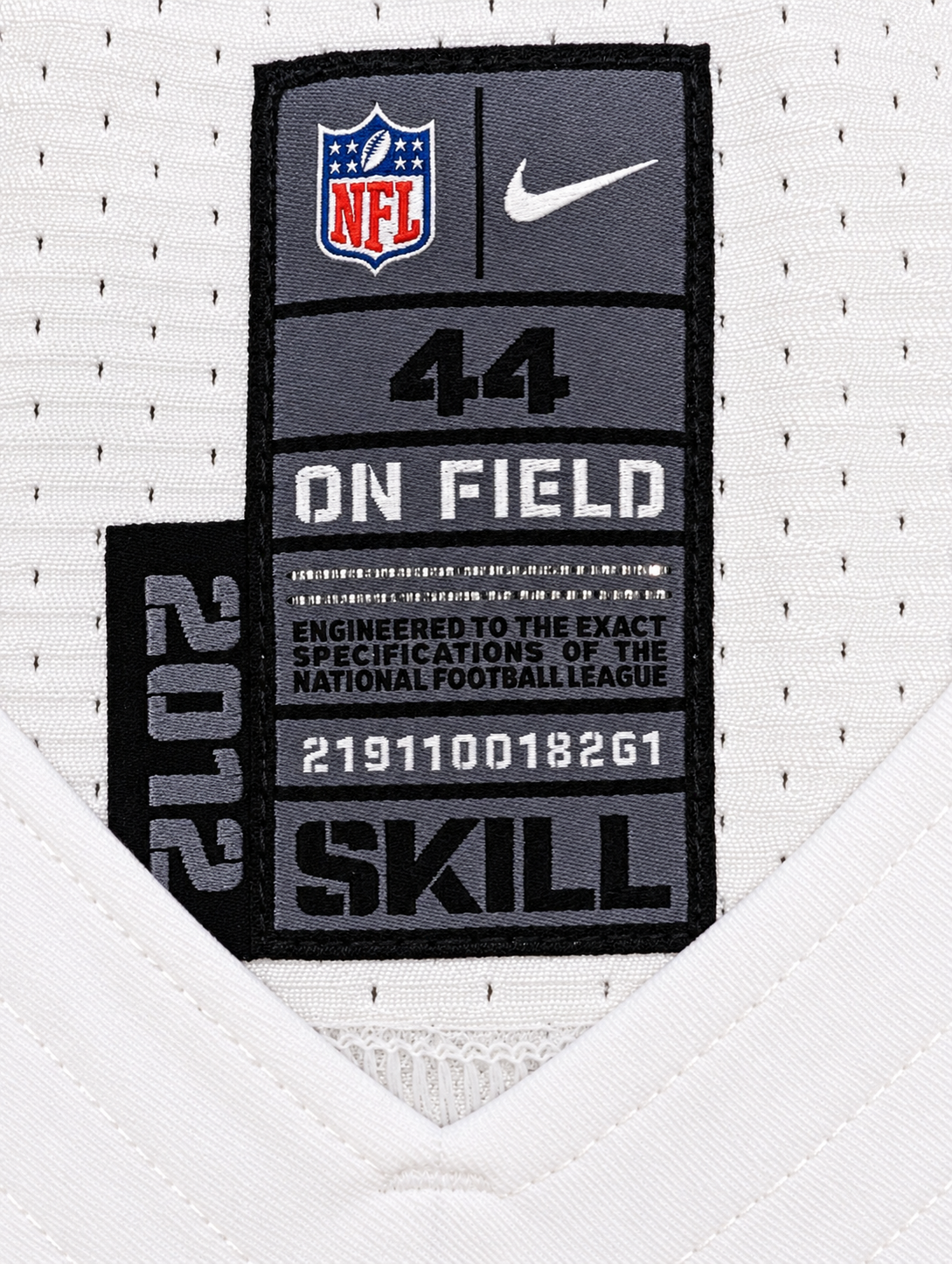 Bo Nix Autograph Team Issue Practice Used Jersey White with White Collar