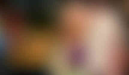 CARRIE-SEX-AND-THE-CITY-SARAH-JESSICA-PARKER-BAGUETTE-FENDI