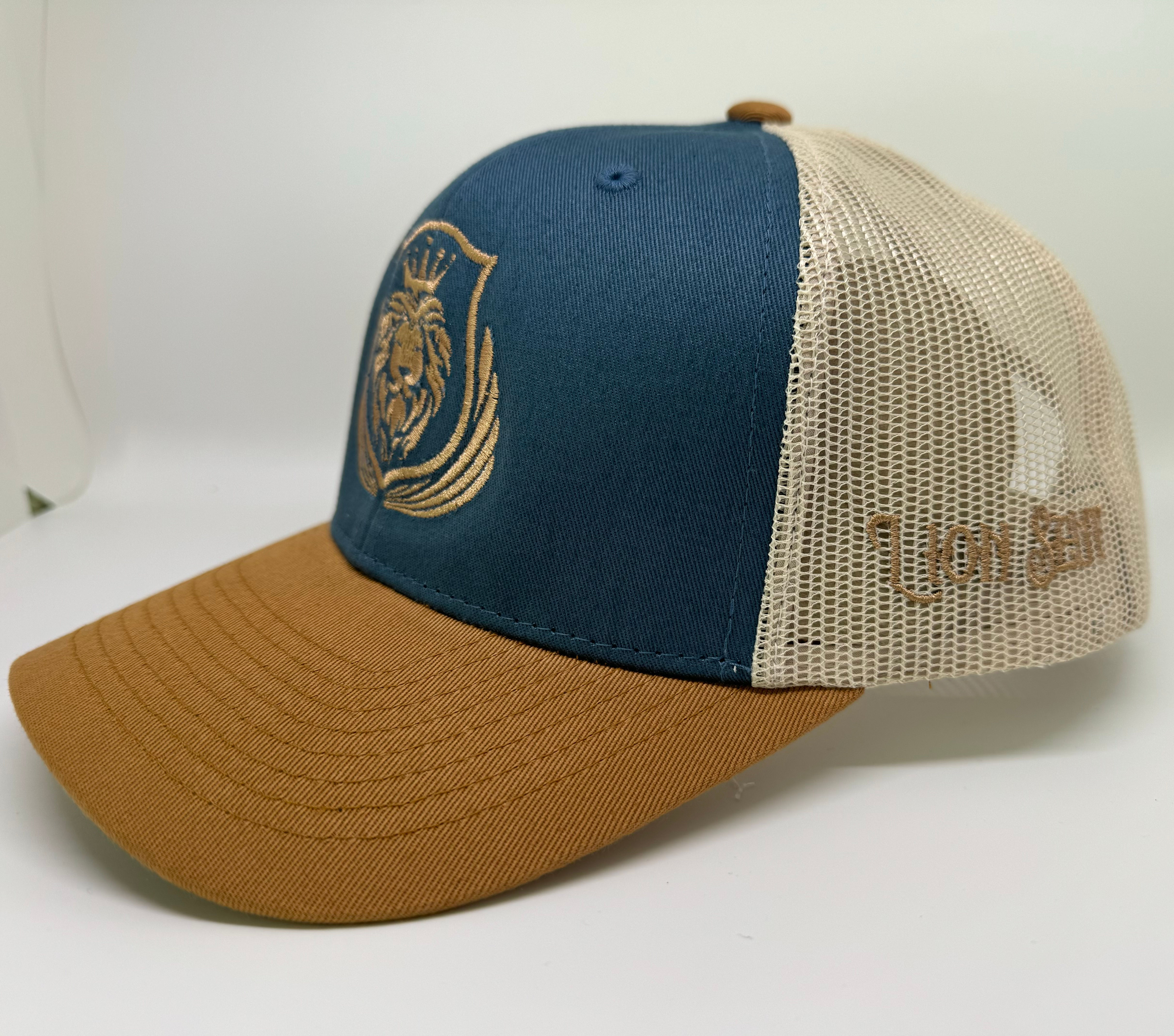 Trucker Hat Blue & Gold