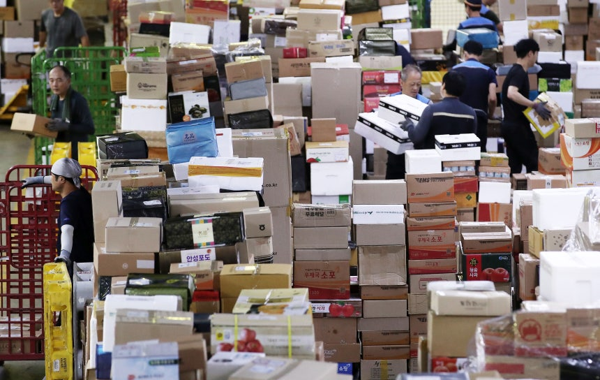 새벽 배송 금지 주장… 택배 기사로서 단호히 반대한다