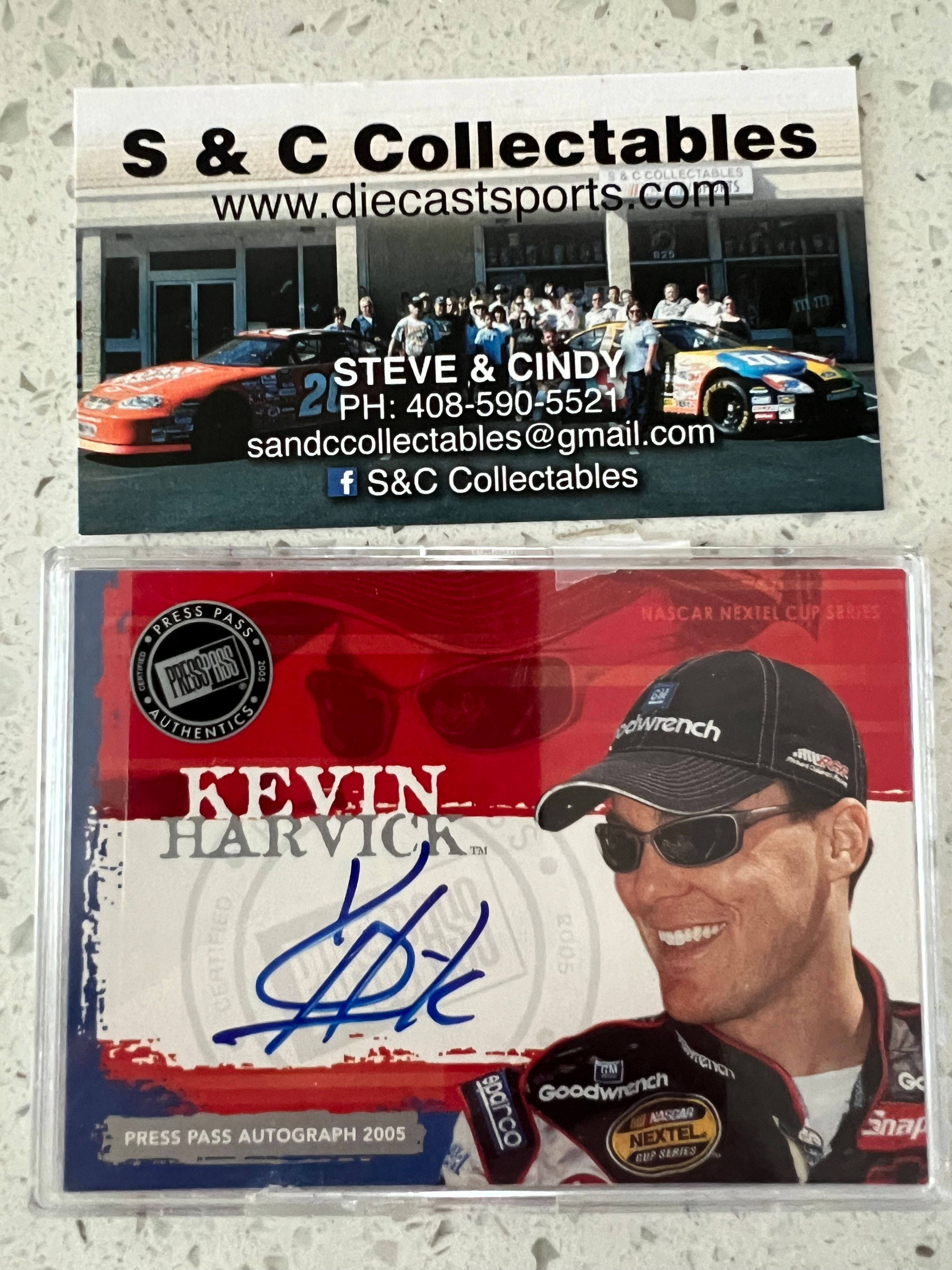 2005 Autographed GM Goodwrench / Kevin Harvick Plastic A