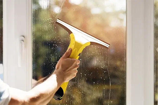 windowcleaningimage.webp