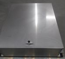 NEMA 4X Hinged SS Pull Box with T-Handle.jpg