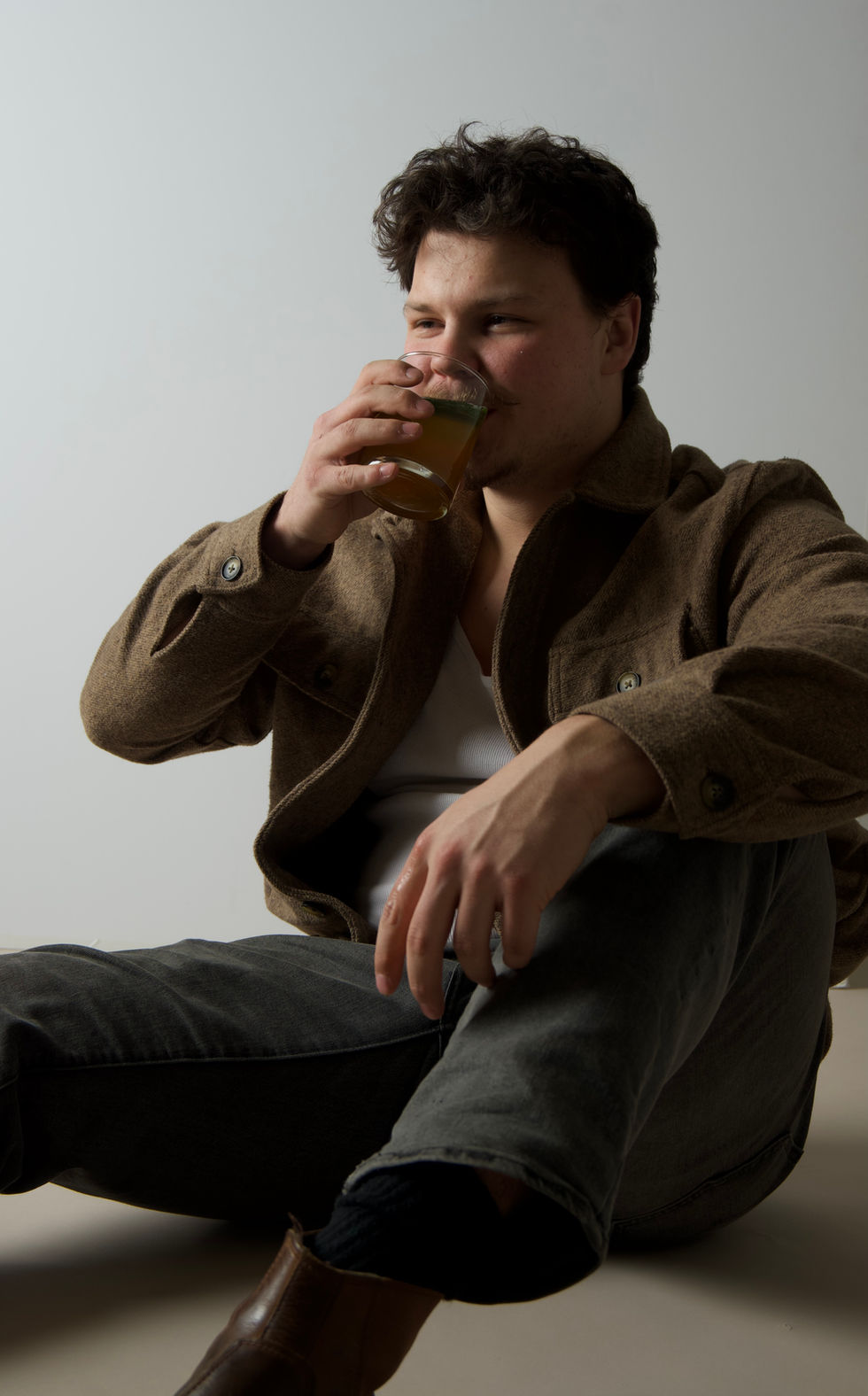 Photo shoot, Male, Early Twenties, Model for soft wear