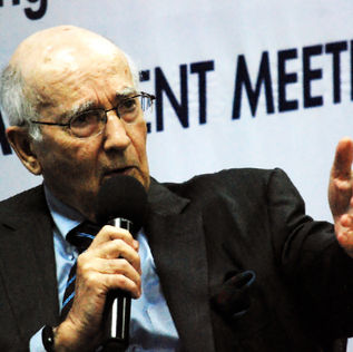 Welcoming Dinner the 1st ASEAN Summit 2015 Menghadirkan Philip Kotler