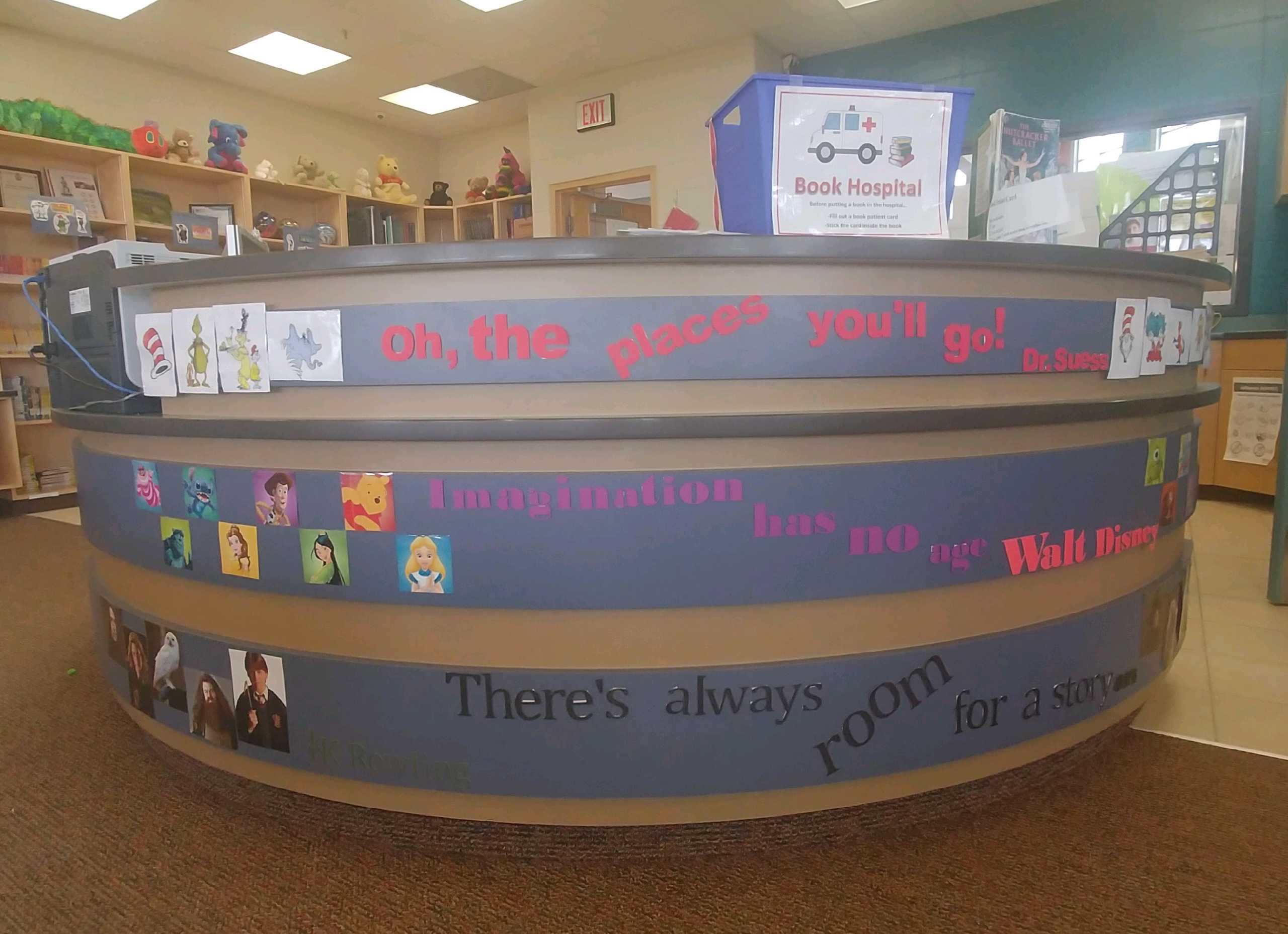 Miss. Z's Desk