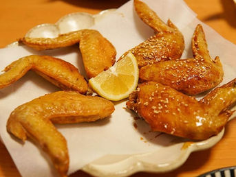 みつせ鶏手羽先のから揚げ