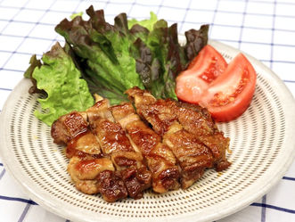 みつせ鶏もも肉のしっとり甘辛照焼きチキン