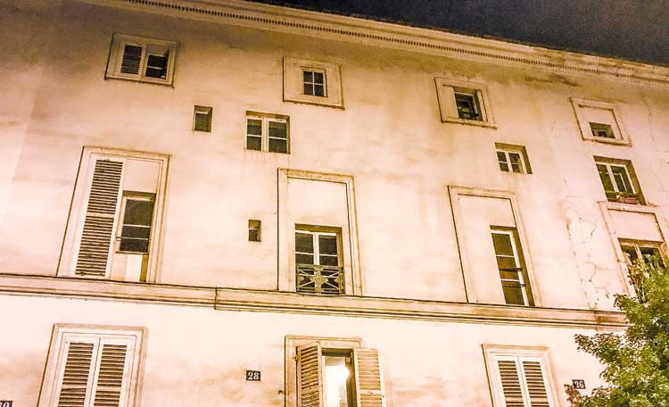 Photo immeuble bizarre paris, Ces bâtiments ont un truc qui cloche