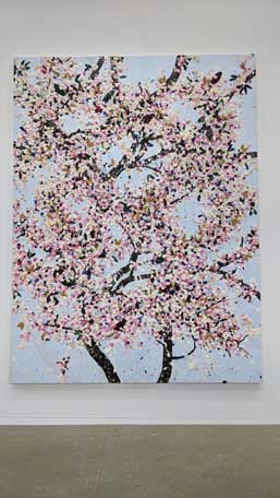 Photo de peinture cerisiers en fleurs damien hirst art contemporain fondation cartier, impressionnisme, action painting, que visiter à paris, oeuvre d art, musée paris, ouverture musée, expositions musées