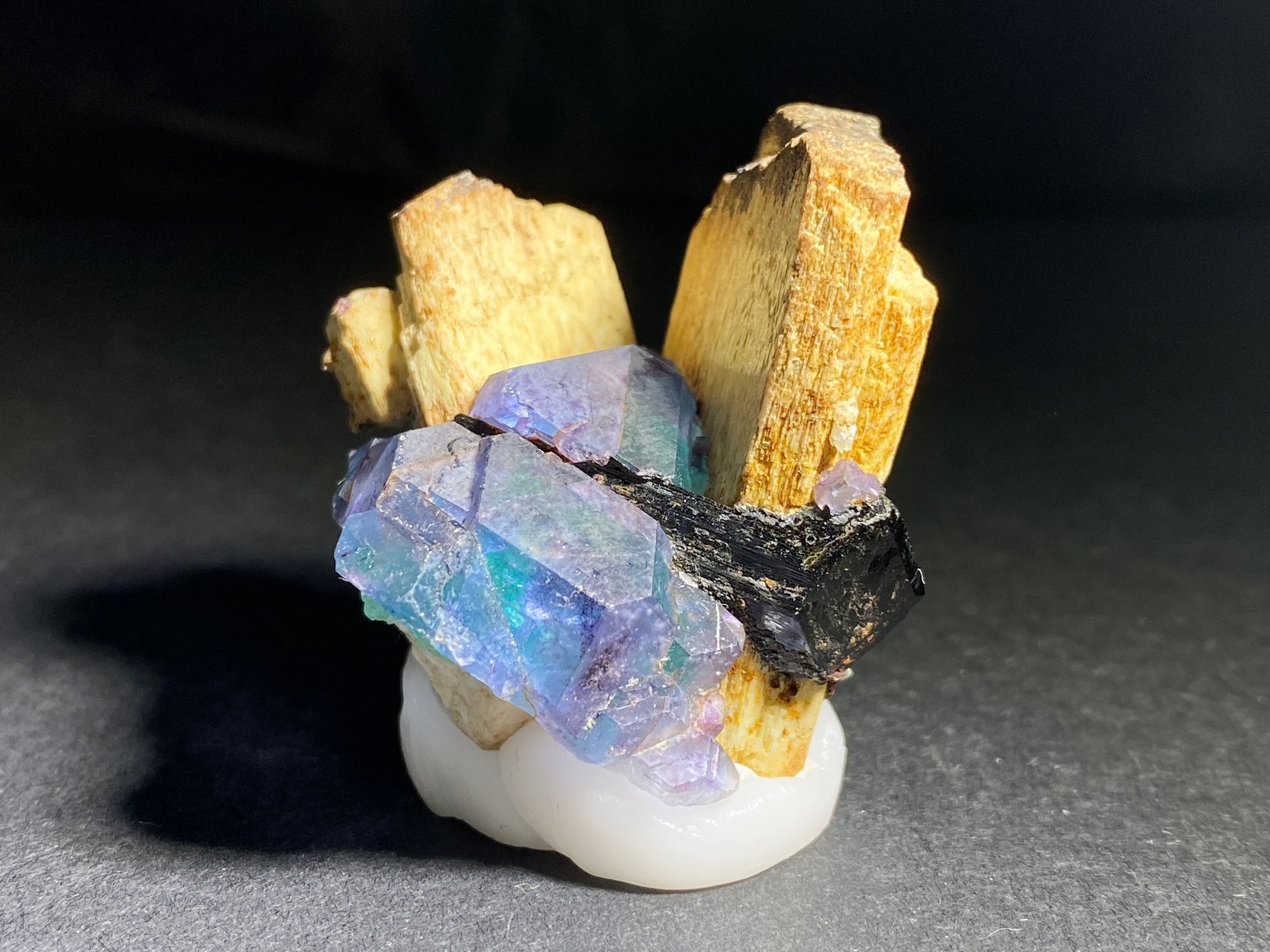 Dravite / Fluorite / Feldspar