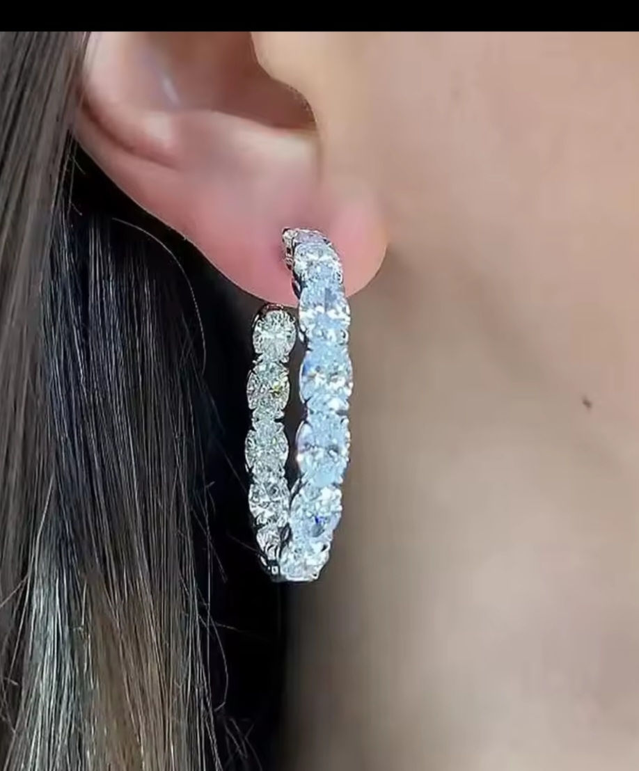 Thumbnail: Lil Icy hoops 