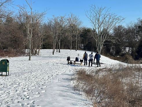 Snow Hole 12.jpg