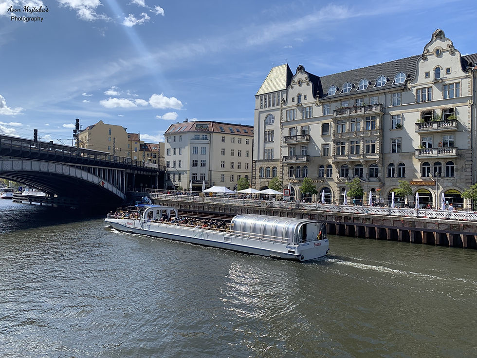 Spree River Cruising in Berlin