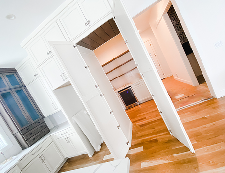 Edited pantry and mudroom view.png