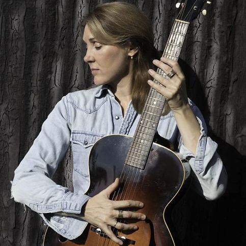 Diana-Jones_colorguitarsquare-512x512.jpg