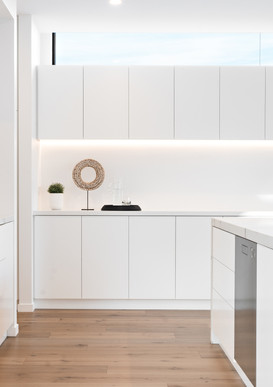 kitchen 2.jpg