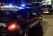 Inseguimento nella notte a Reggio Calabria, carabinieri aggrediti durante un controllo: due arresti