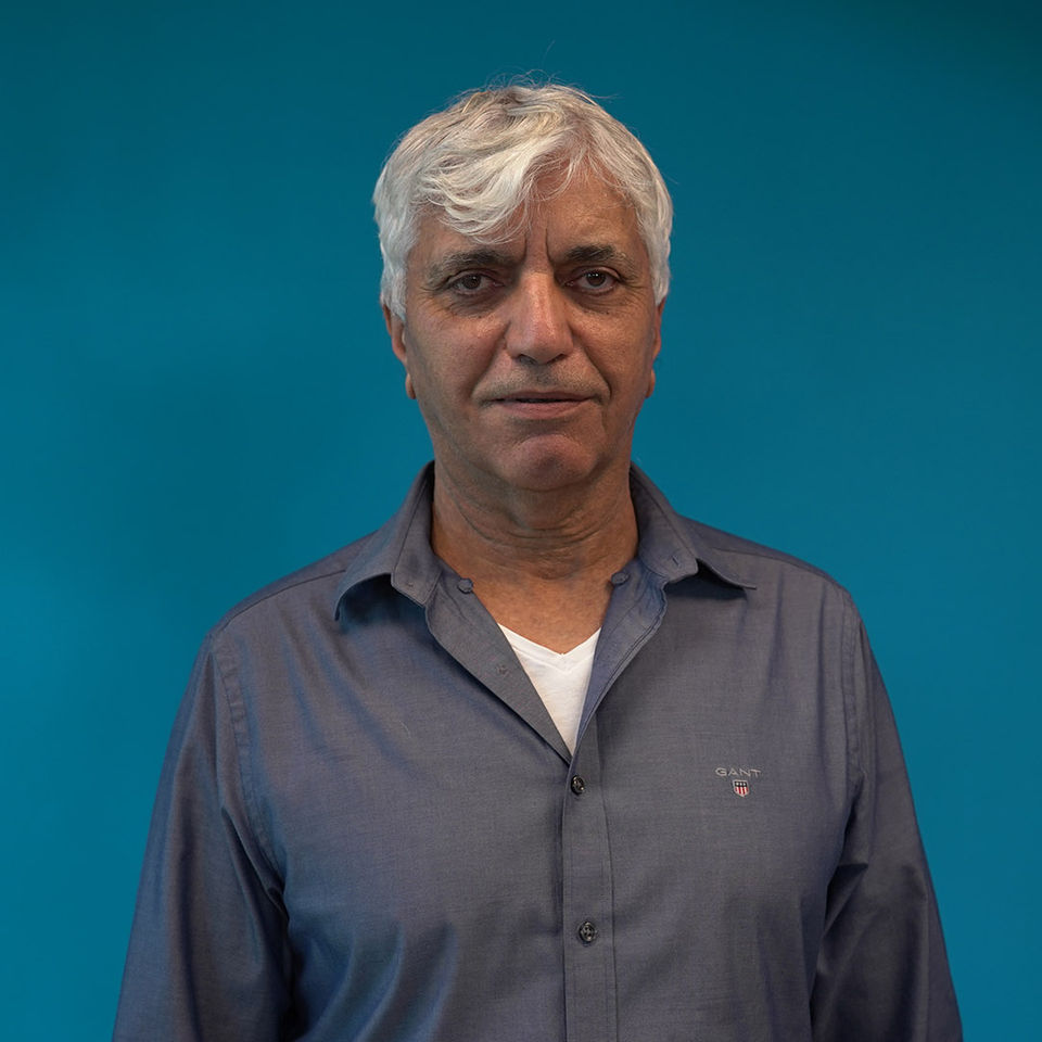 מני יצחקי.jpg