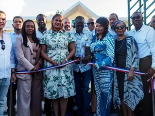 Alcalde Eduardo Familia inaugura el Parque Ecológico Taíno José Francisco Peña Gómez en Villa Hermosa