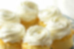 White/Chocolate Cupcakes