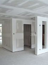tapping and bedding drywall.jpg
