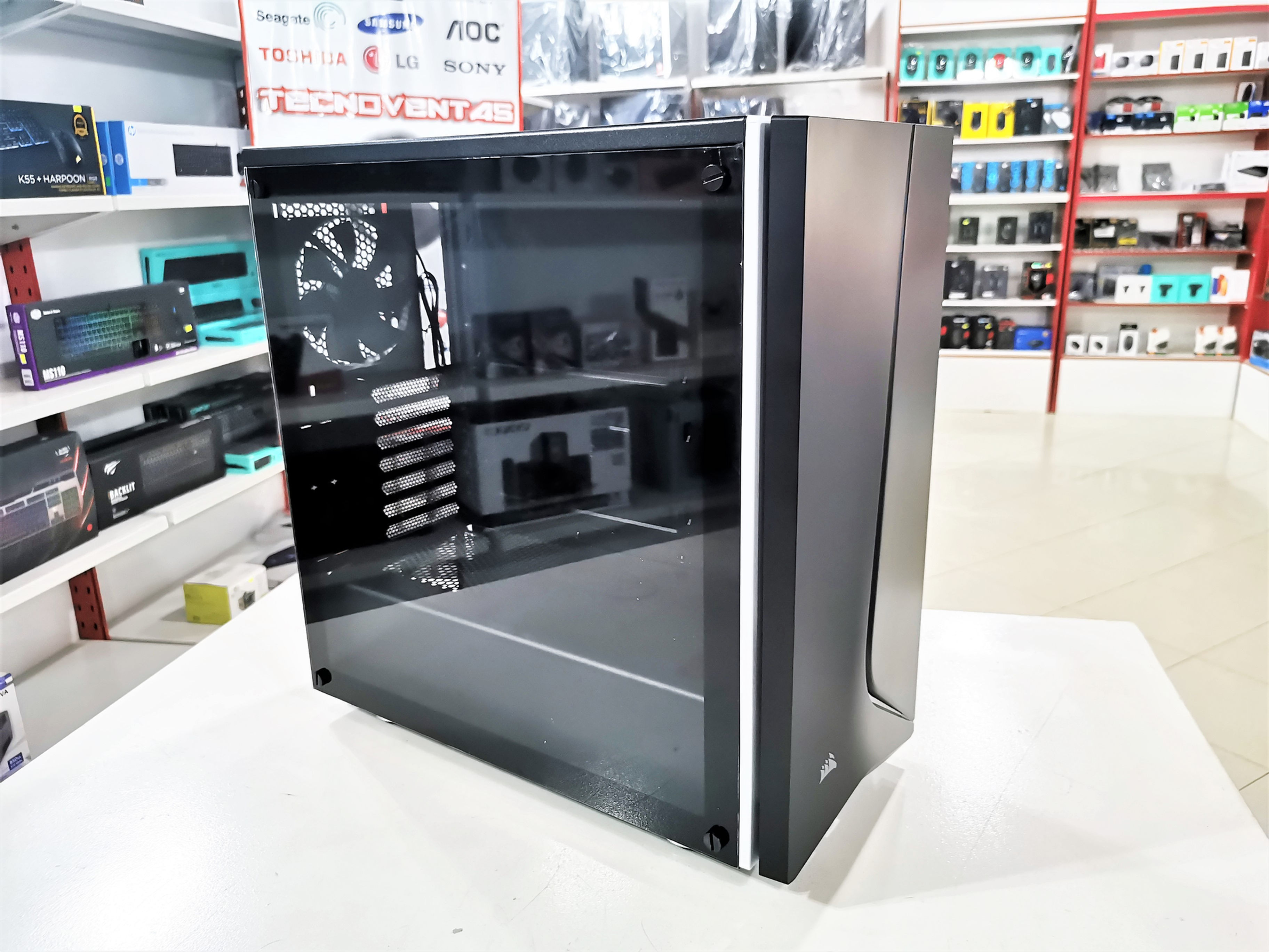 Gabinete Corsair Spec-06