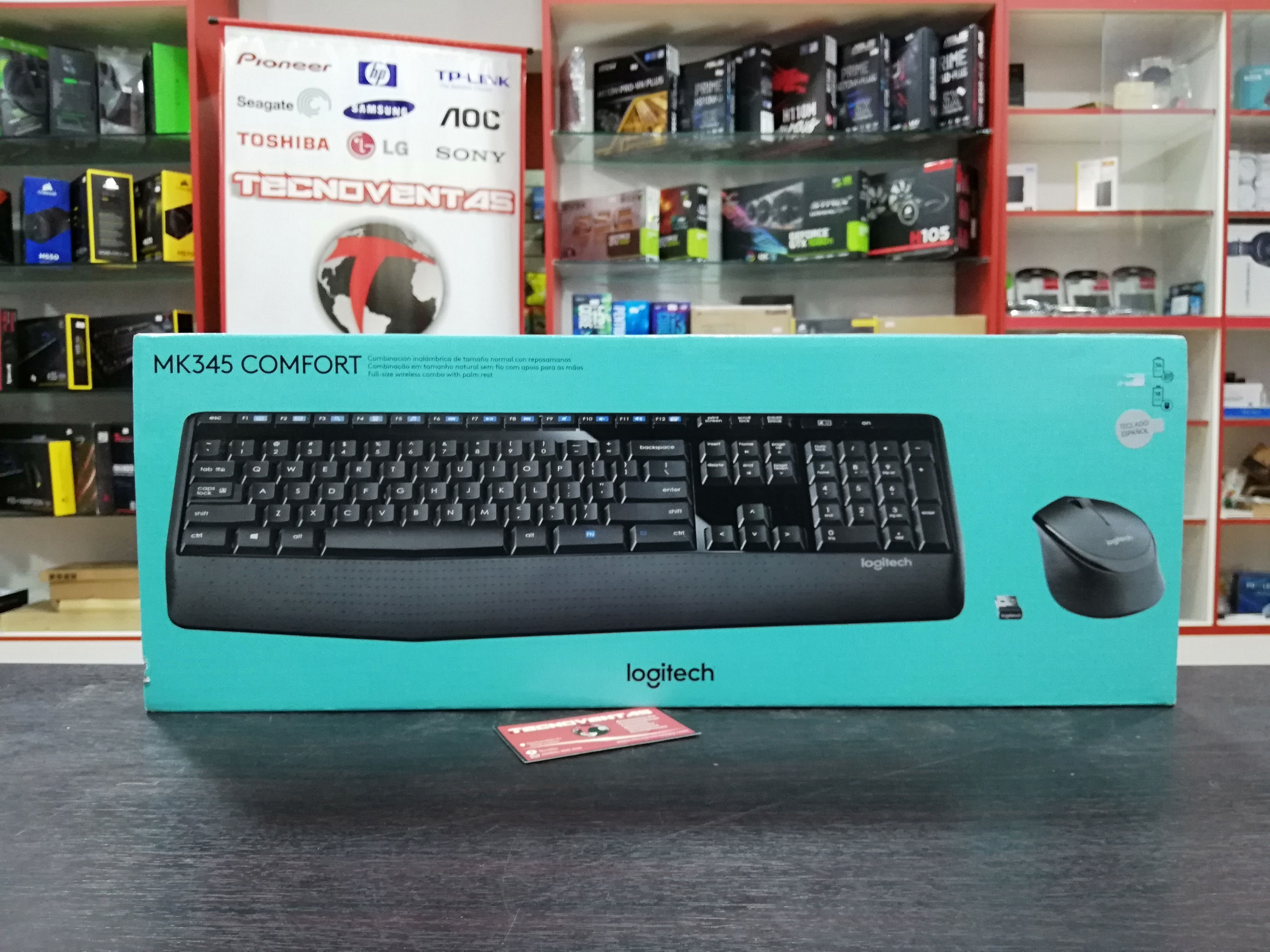 Teclado y mouse inalámbrico Logitech MK345