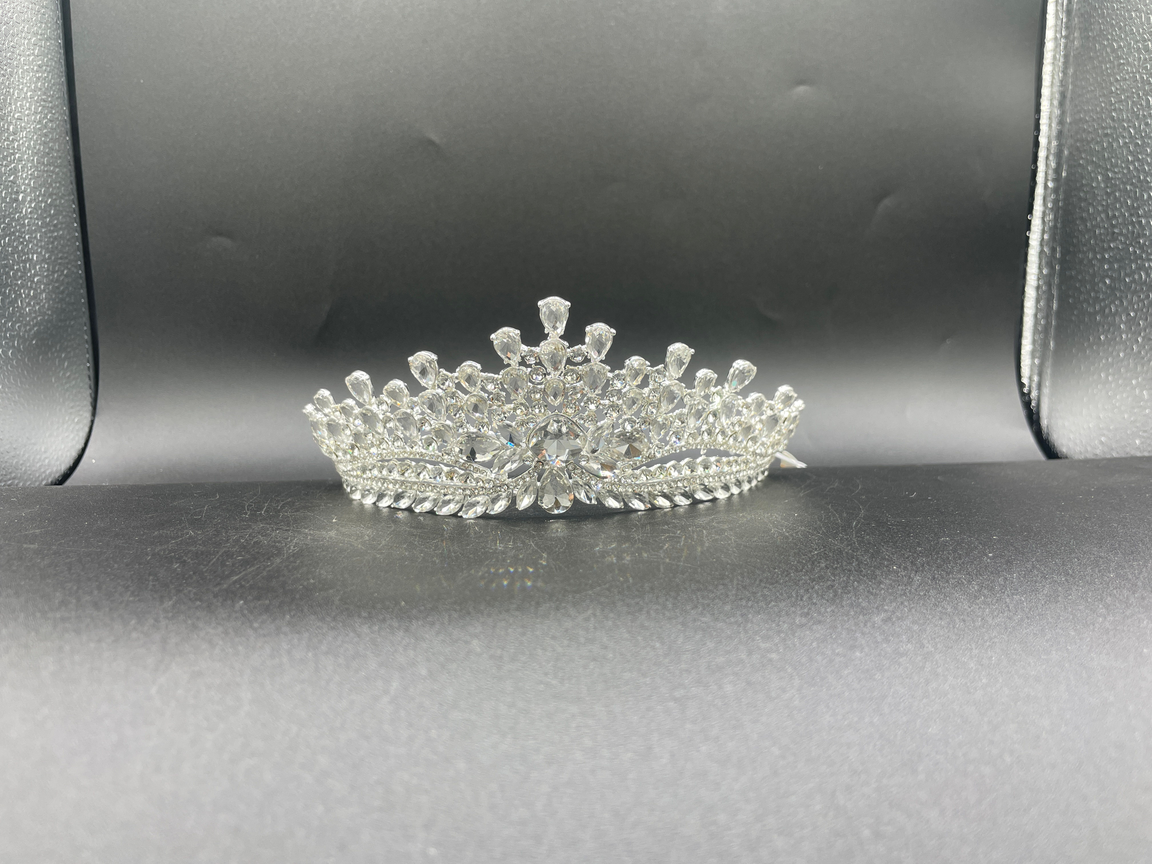 Tiara YQ0614 S WHITE